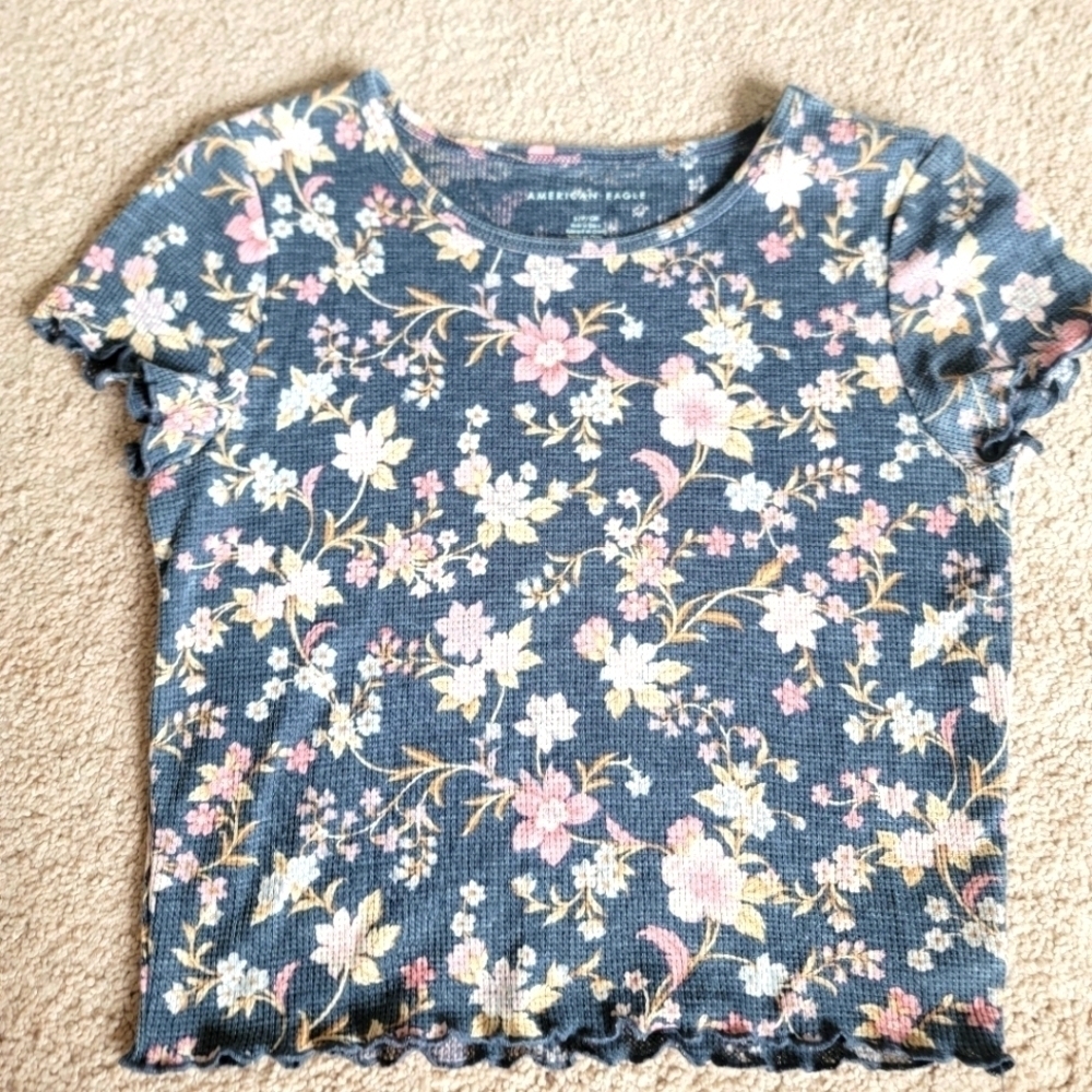 2/$20 American Eagle Short Sleeve Top S